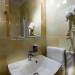 فندق بيتر