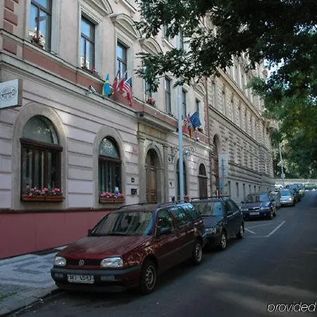 Petr 3* Praga