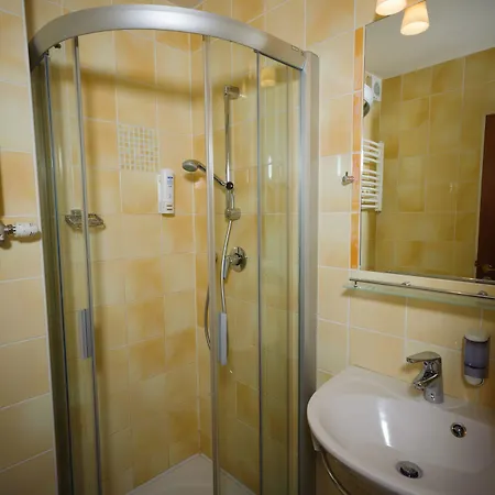 Petr Hotel 3*