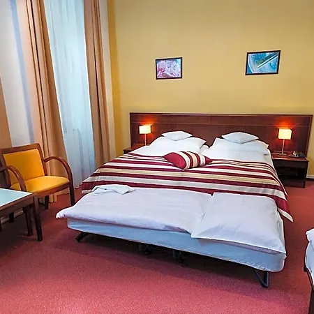 Petr Hotel Prag