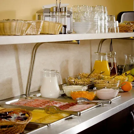 Petr Hotel Prag